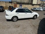 Mitsubishi Lancer-14