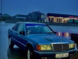 Mercedes 190-1