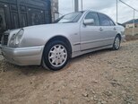 Mercedes E 280 4MATIC-3