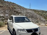 Volkswagen Touareg-2