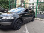 Renault Megane-11