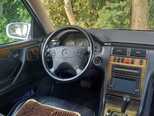 Mercedes E 320-8