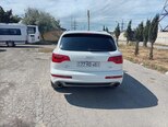 Audi Q7-8