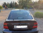 Opel Vectra-4