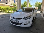 Hyundai Elantra-4