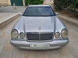Mercedes E 220-1
