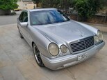 Mercedes E 220-2