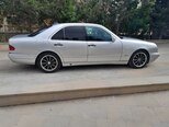 Mercedes E 220-10