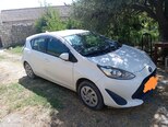 Toyota Aqua-3