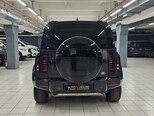 Land Rover Defender-3