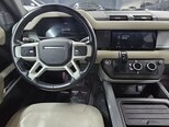 Land Rover Defender-12