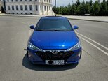 Hyundai Elantra-1