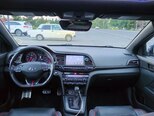 Hyundai Elantra-21