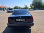Mercedes C 180-7