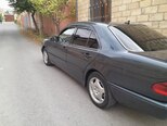 Mercedes E 220-8