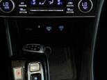 Hyundai Sonata-38
