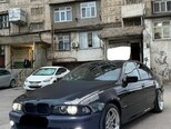 BMW 528-2