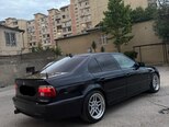 BMW 528-4