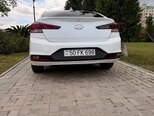 Hyundai Elantra-4