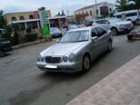Mercedes E 220-6