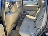 Mitsubishi Outlander-5