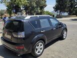 Mitsubishi Outlander-9