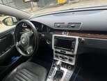 Volkswagen Passat-8