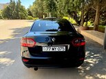 Renault Fluence-11