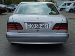 Mercedes E 240-2
