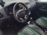 Kia Rio-11