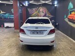 Hyundai Accent-2