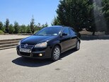 Volkswagen Jetta-2