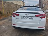 Kia Optima-2