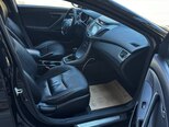 Hyundai Elantra-12