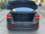 Hyundai Elantra-11