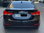 Hyundai Elantra-10