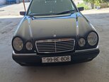 Mercedes E 280-1