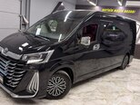 Toyota HiAce-2