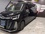 Toyota HiAce-4