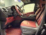 Toyota HiAce-10