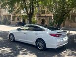 Hyundai Sonata-8
