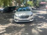 Hyundai Sonata-1