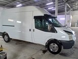 Ford Transit-8