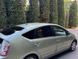 Toyota Prius-4