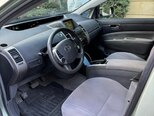 Toyota Prius-5