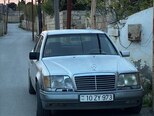 Mercedes 220 E-6