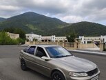 Opel Vectra-10
