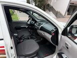 Mitsubishi L200-7