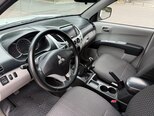 Mitsubishi L200-8