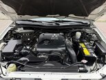 Mitsubishi L200-13